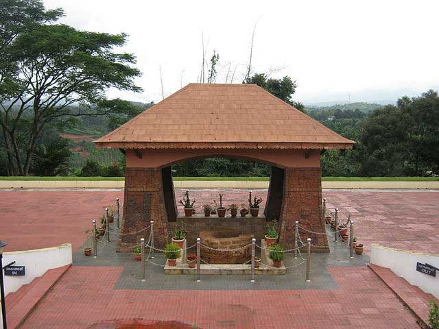 Pazhassi Raja Tomb